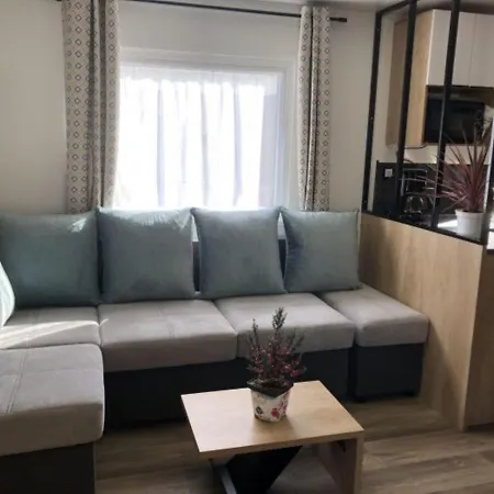 Camping Mar Estang Кемпинг Кане